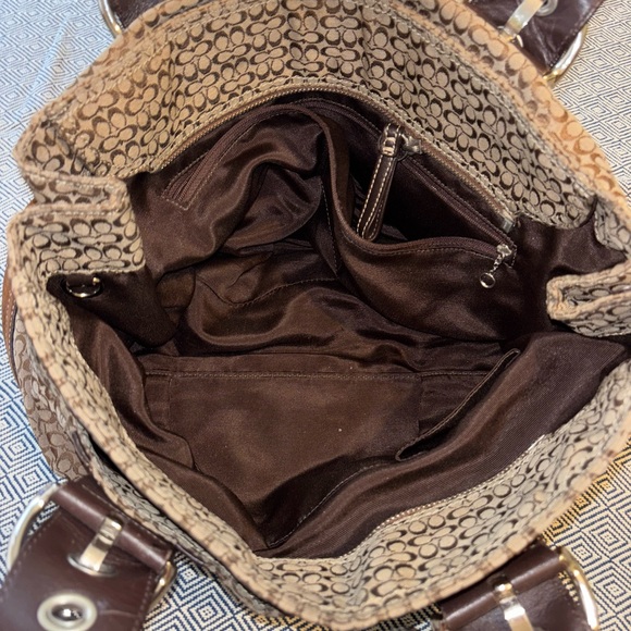 Coach Brown Signature Bag - Picture 6 of 6